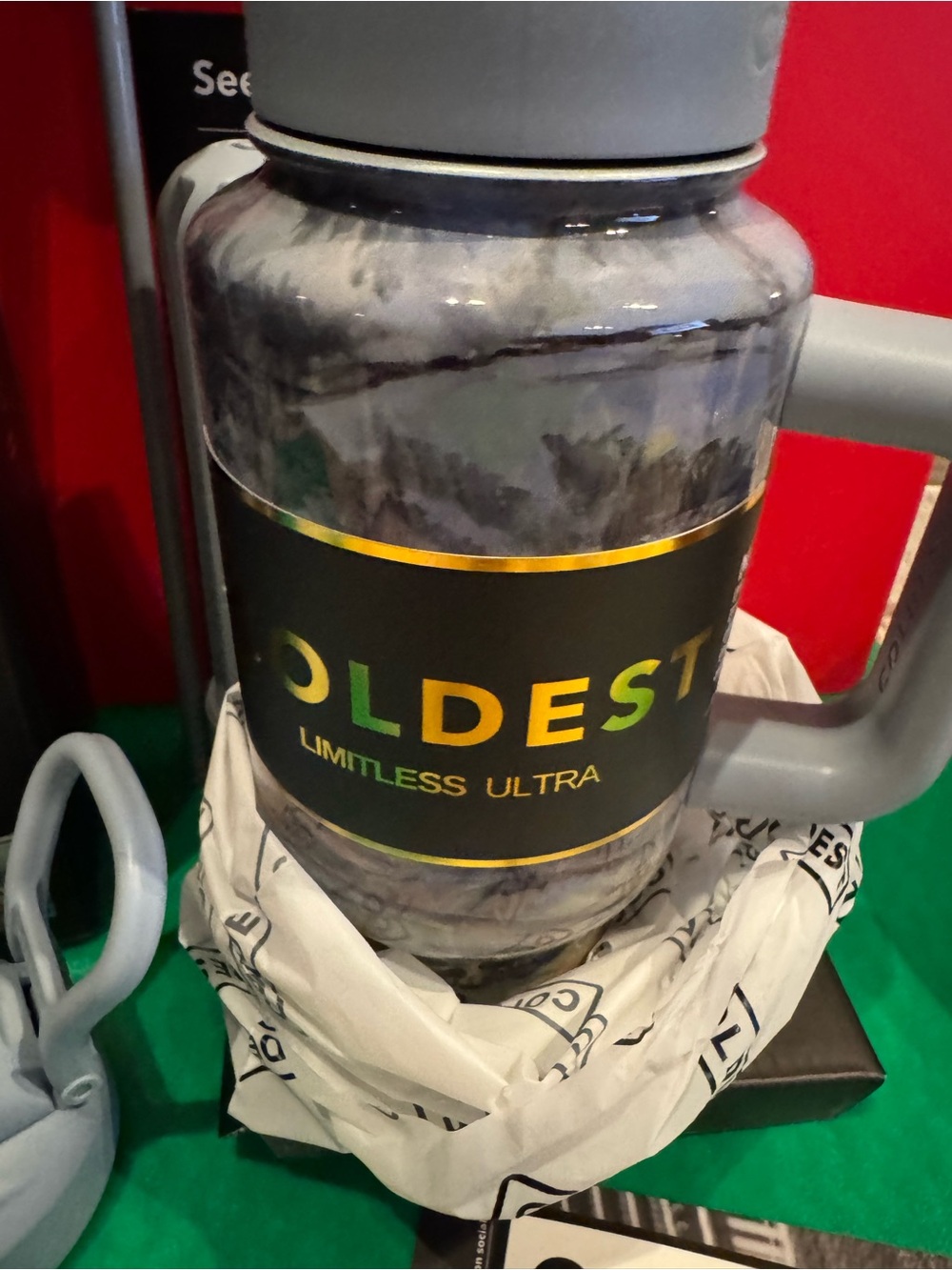 Coldest Limitless Ultra Mont Sainte Bottle in Gray - Picture 4 of 12